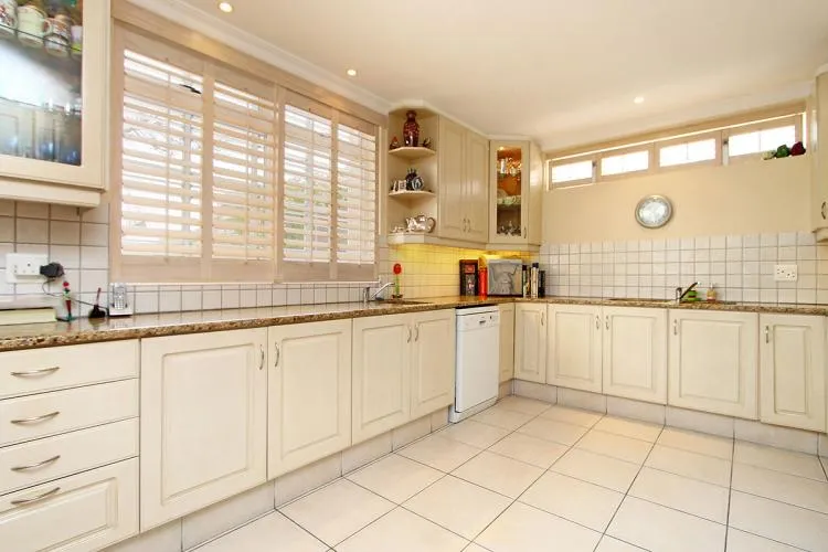 property_[object Object]_6