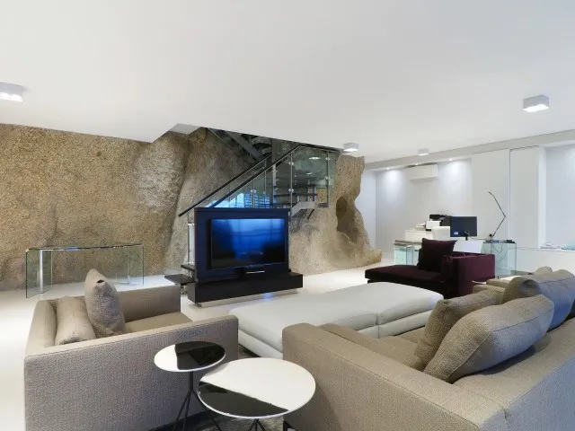 property_[object Object]_9