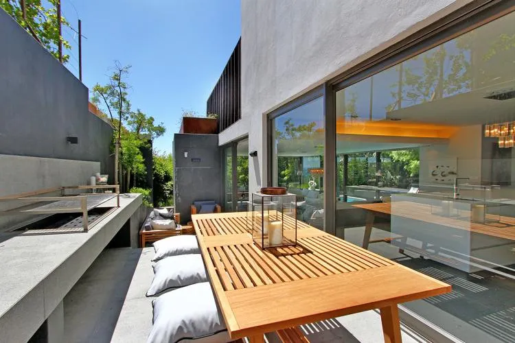 property_[object Object]_11