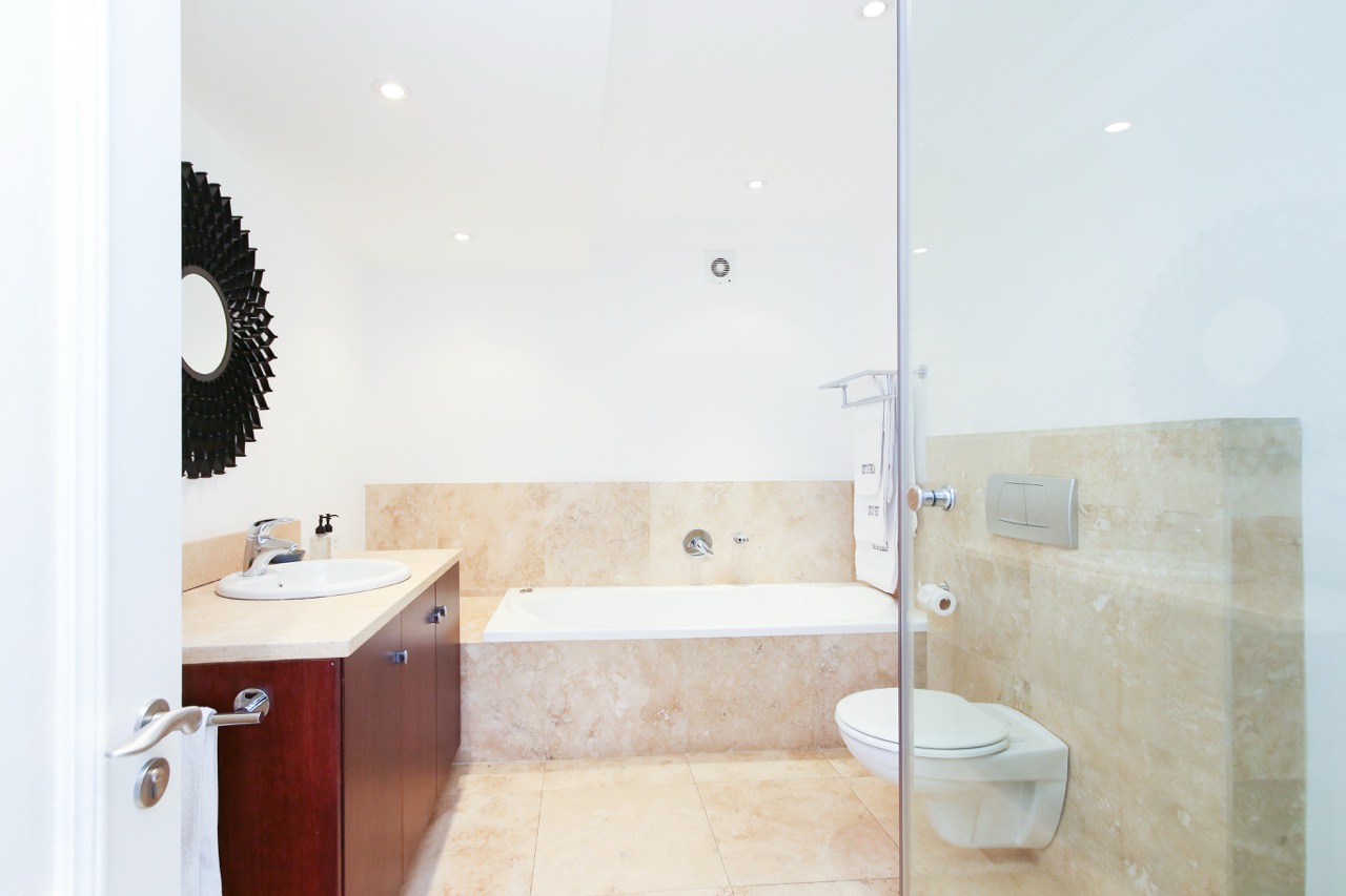 property_[object Object]_32