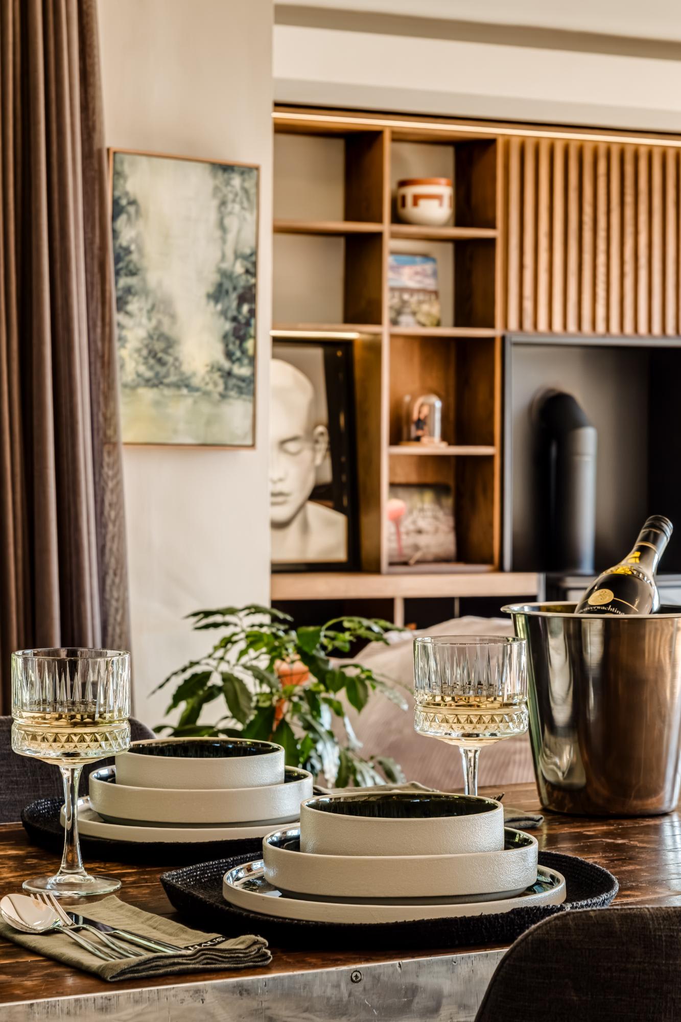 property_[object Object]_15