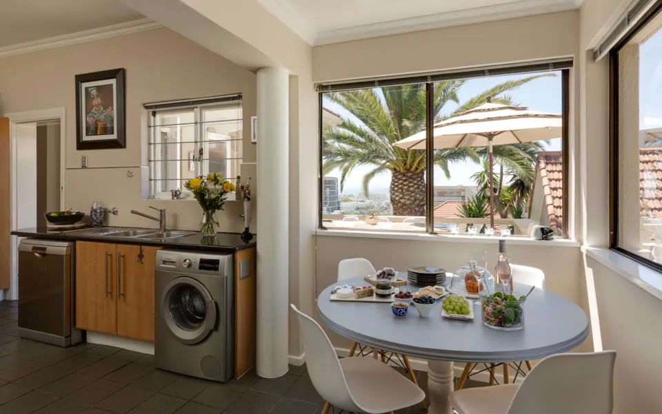 property_[object Object]_12