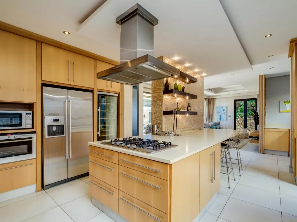 property_[object Object]_13