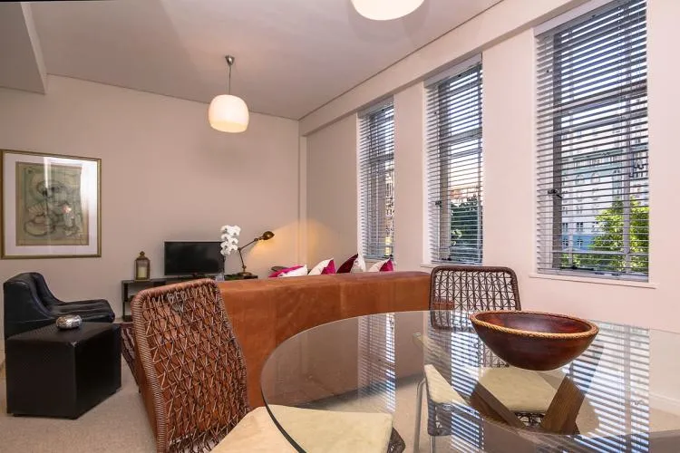 property_[object Object]_2