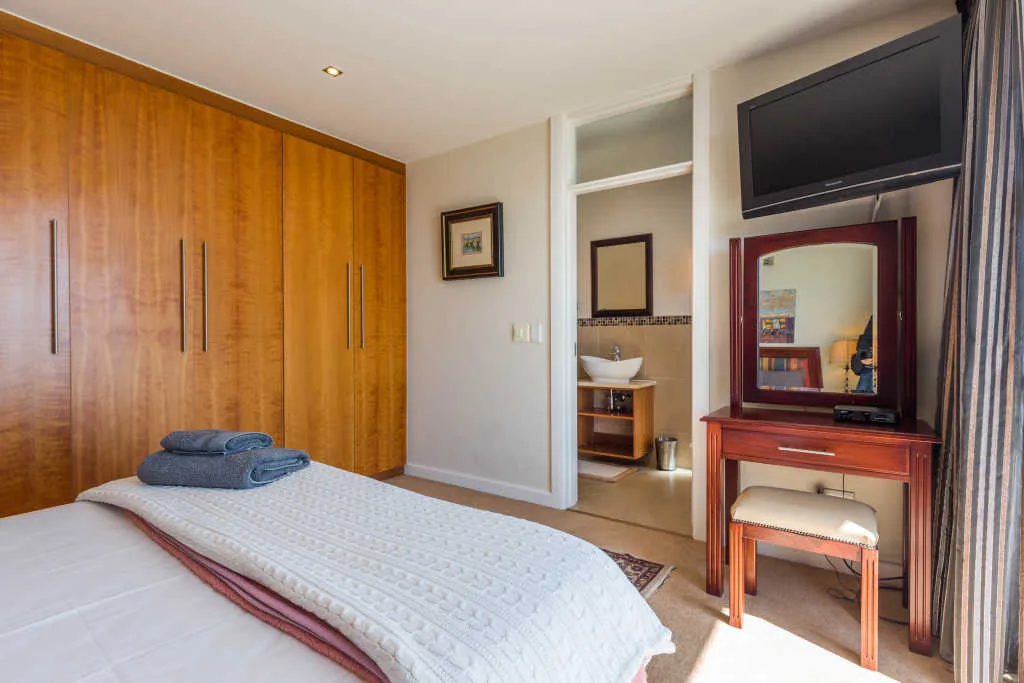 property_[object Object]_9