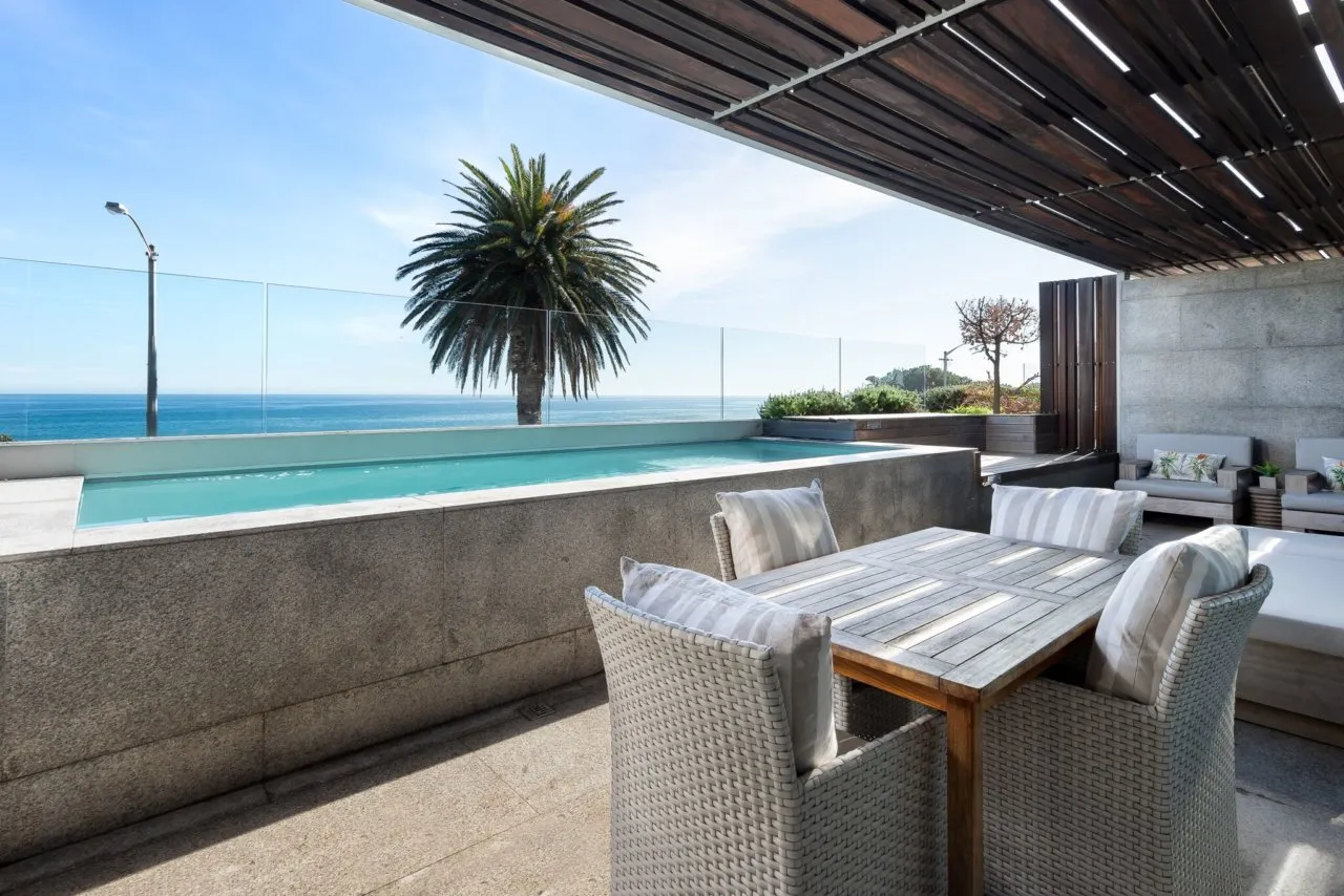 property_[object Object]_13