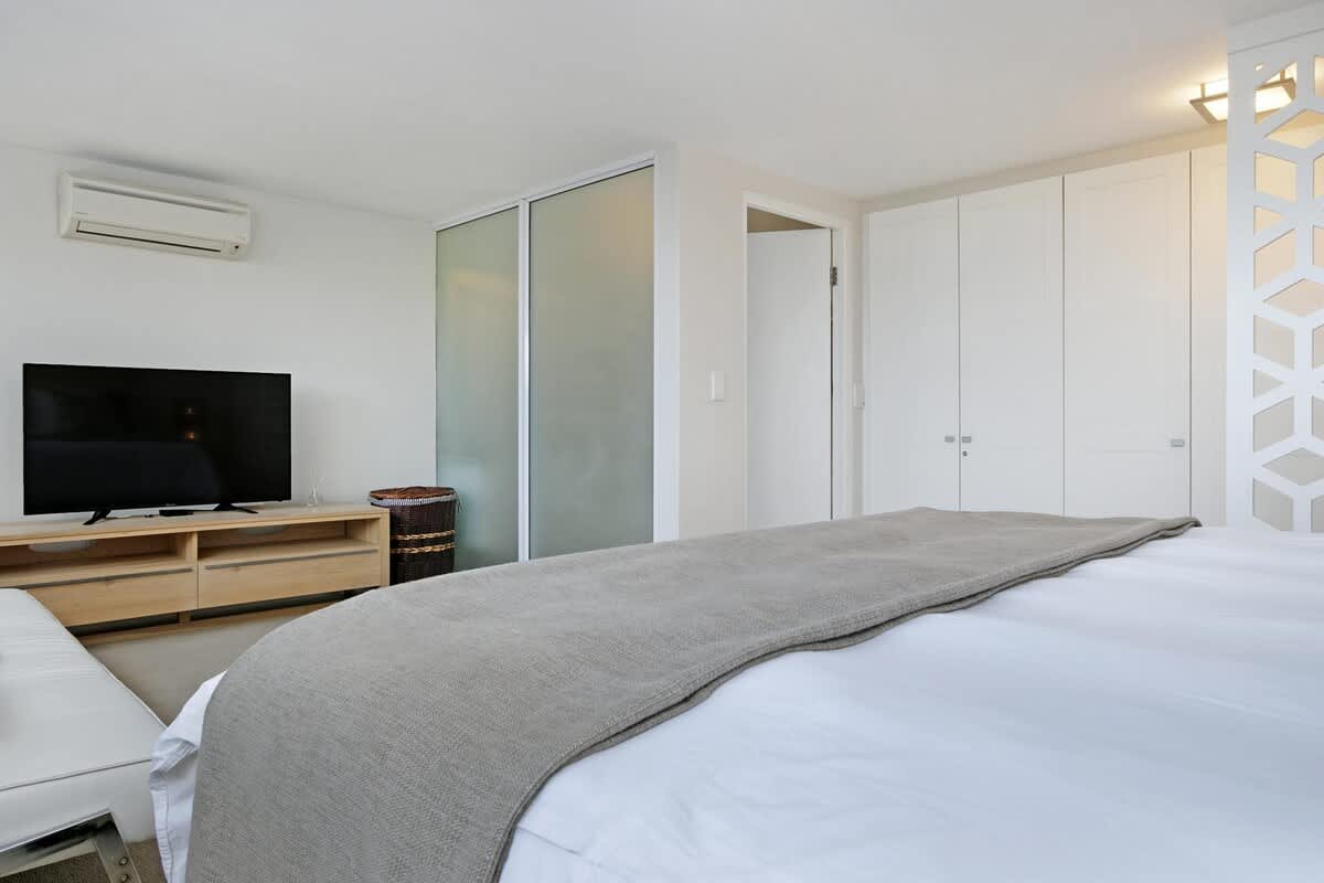 property_[object Object]_32