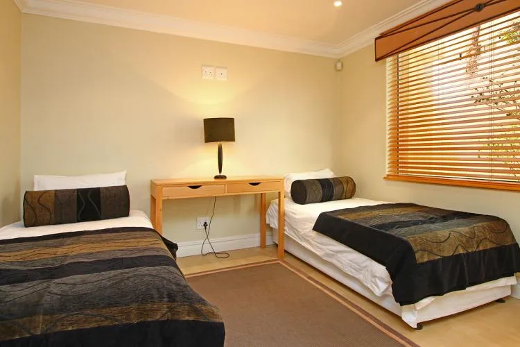 property_[object Object]_16