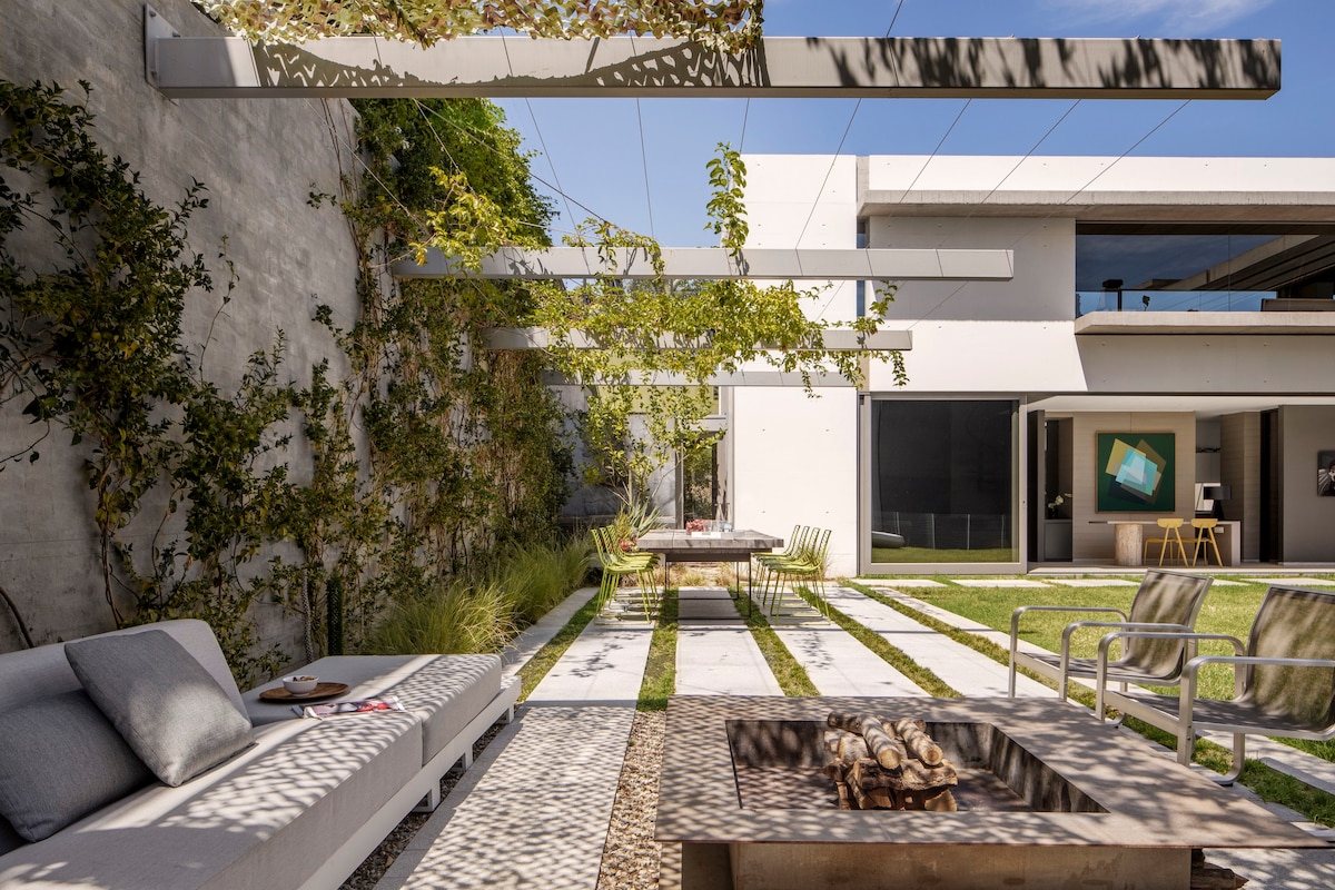 property_[object Object]_31