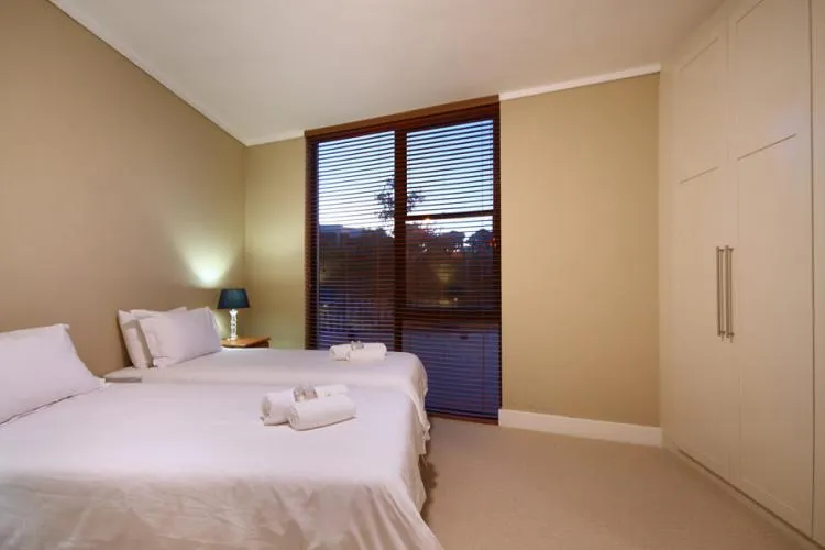 property_[object Object]_7