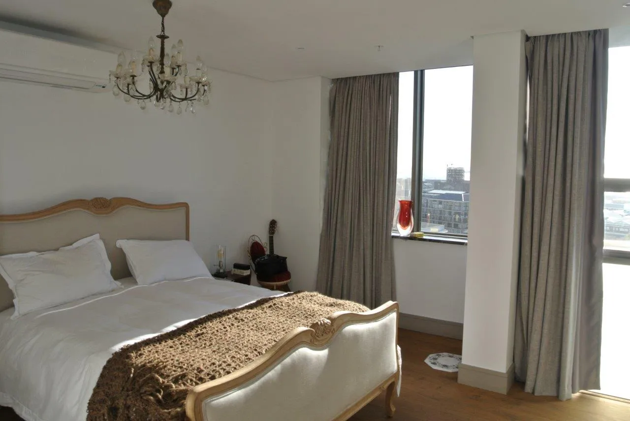 property_[object Object]_10