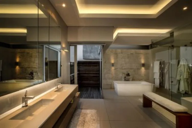 property_[object Object]_18