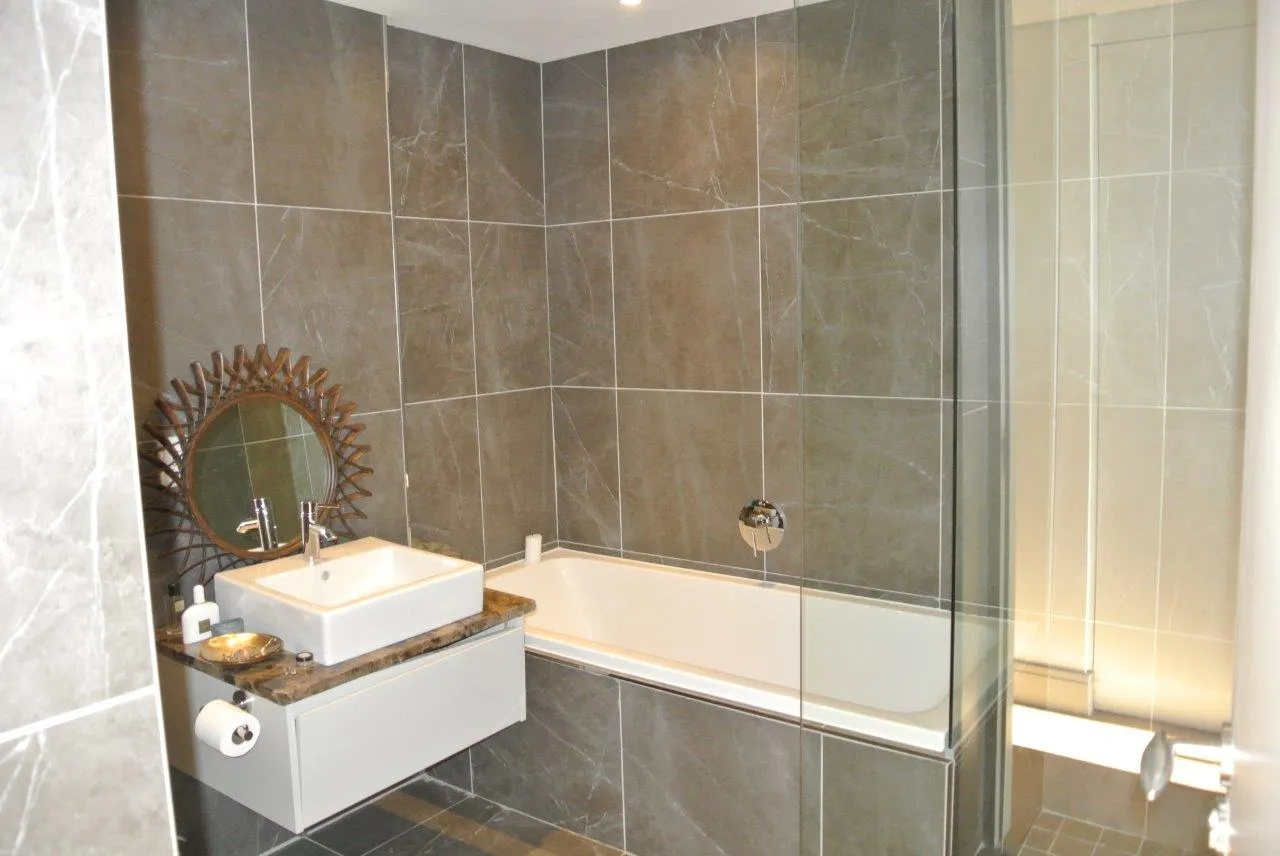 property_[object Object]_11