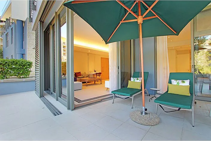 property_[object Object]_13