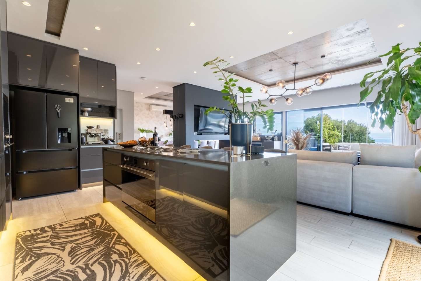 property_[object Object]_23