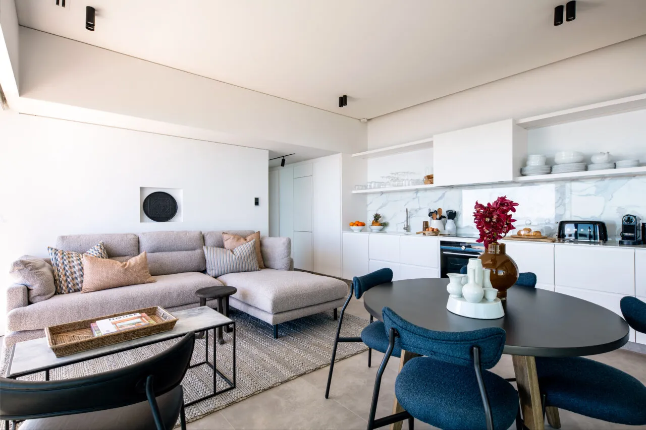 property_[object Object]_4