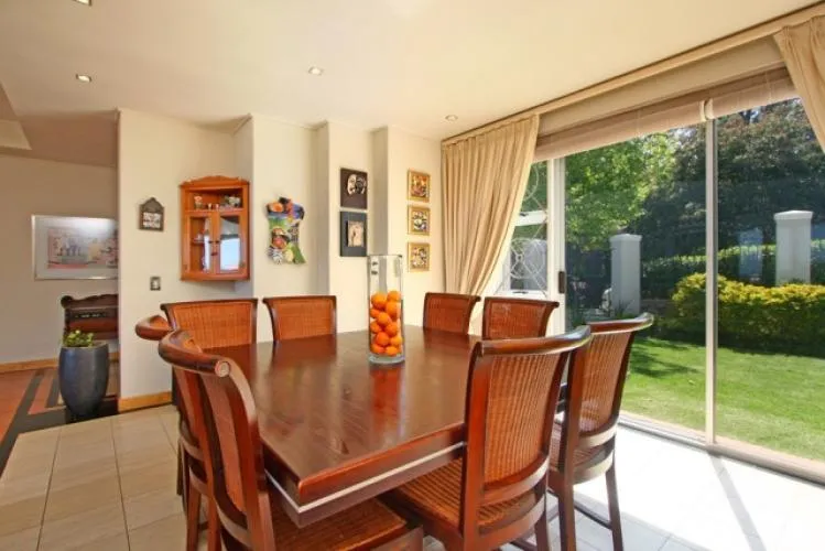 property_[object Object]_4