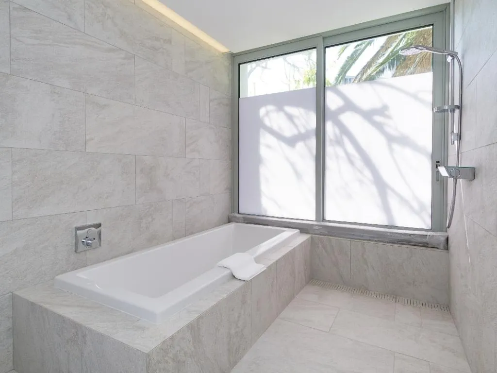 property_[object Object]_15