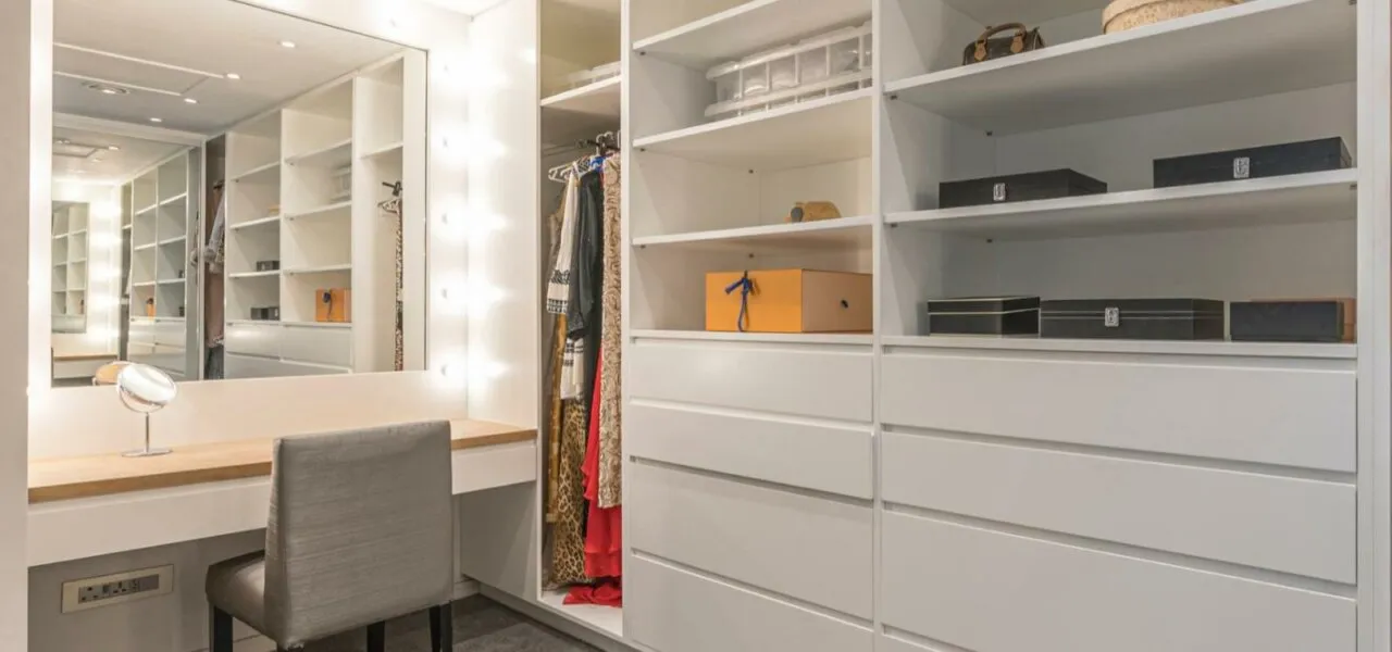 property_[object Object]_24