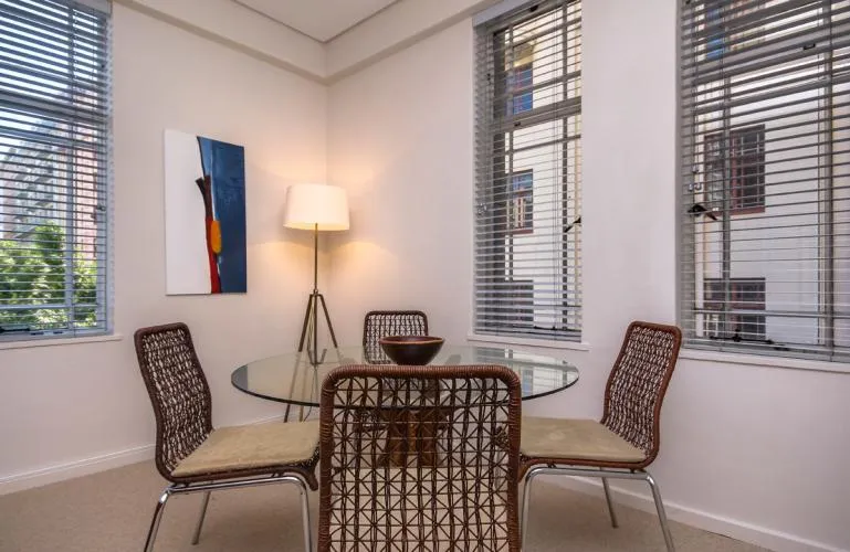 property_[object Object]_6