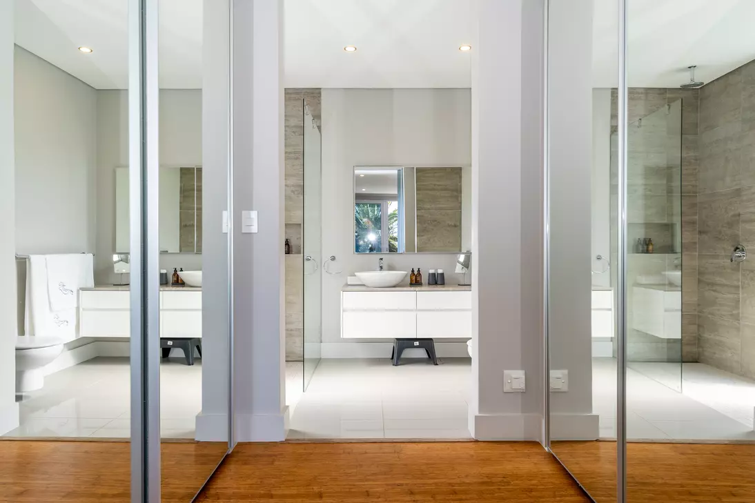 property_[object Object]_23