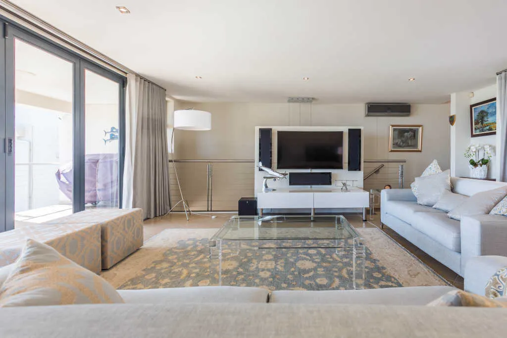 property_[object Object]_4