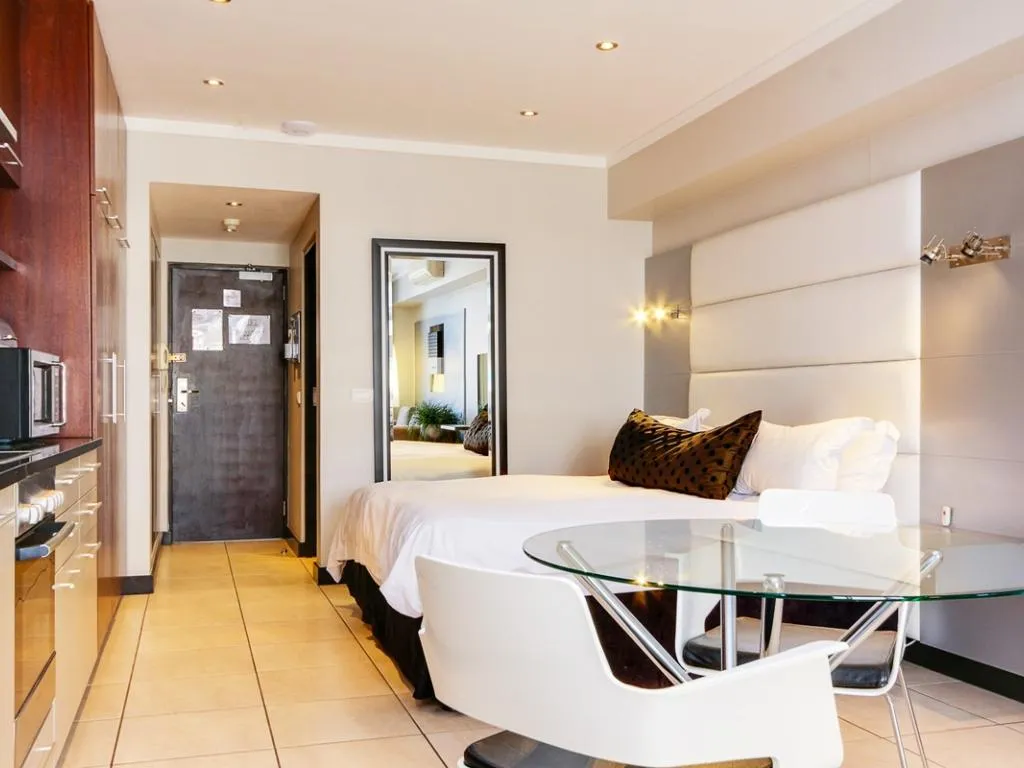 property_[object Object]_4