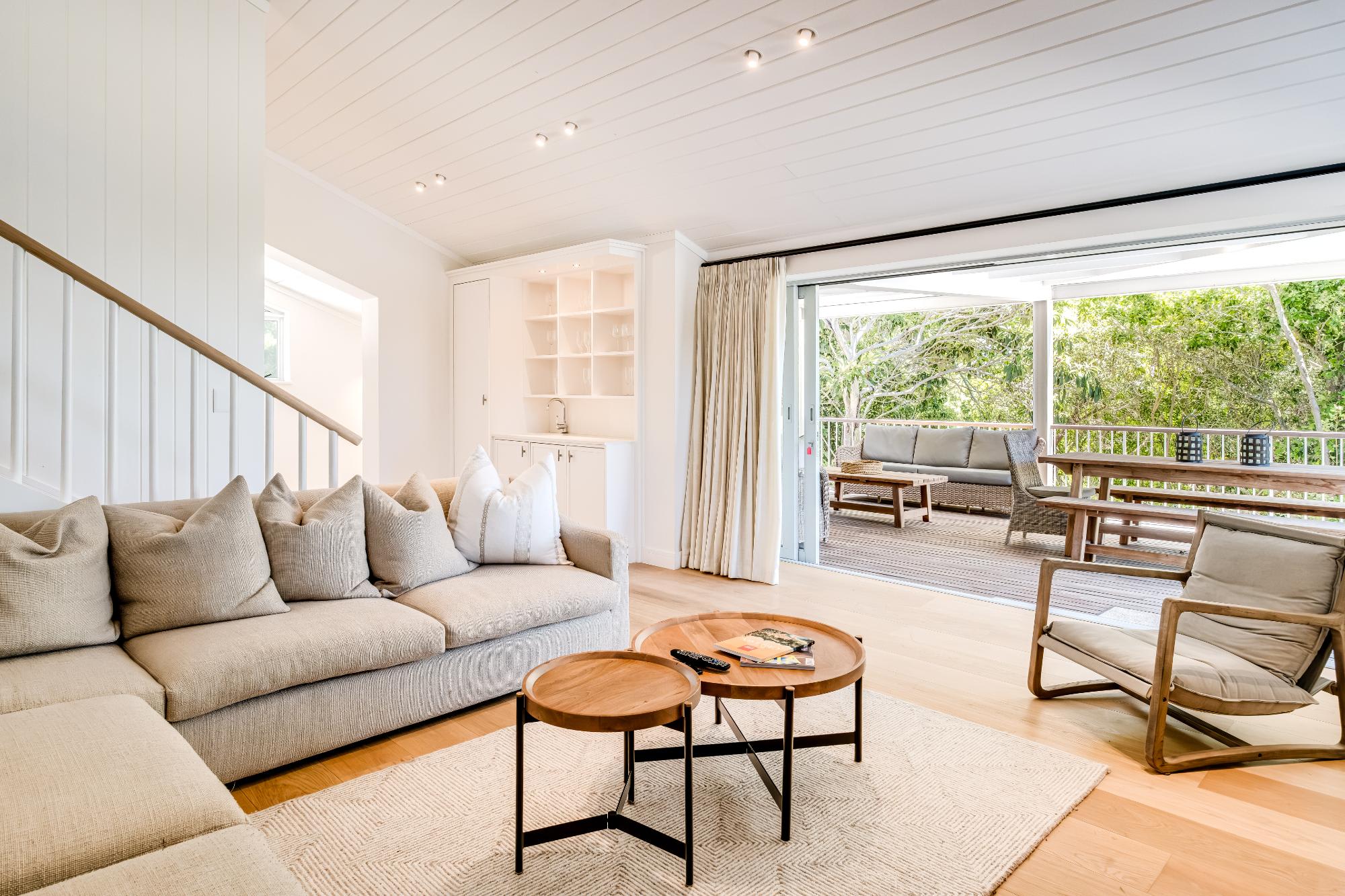 property_[object Object]_6