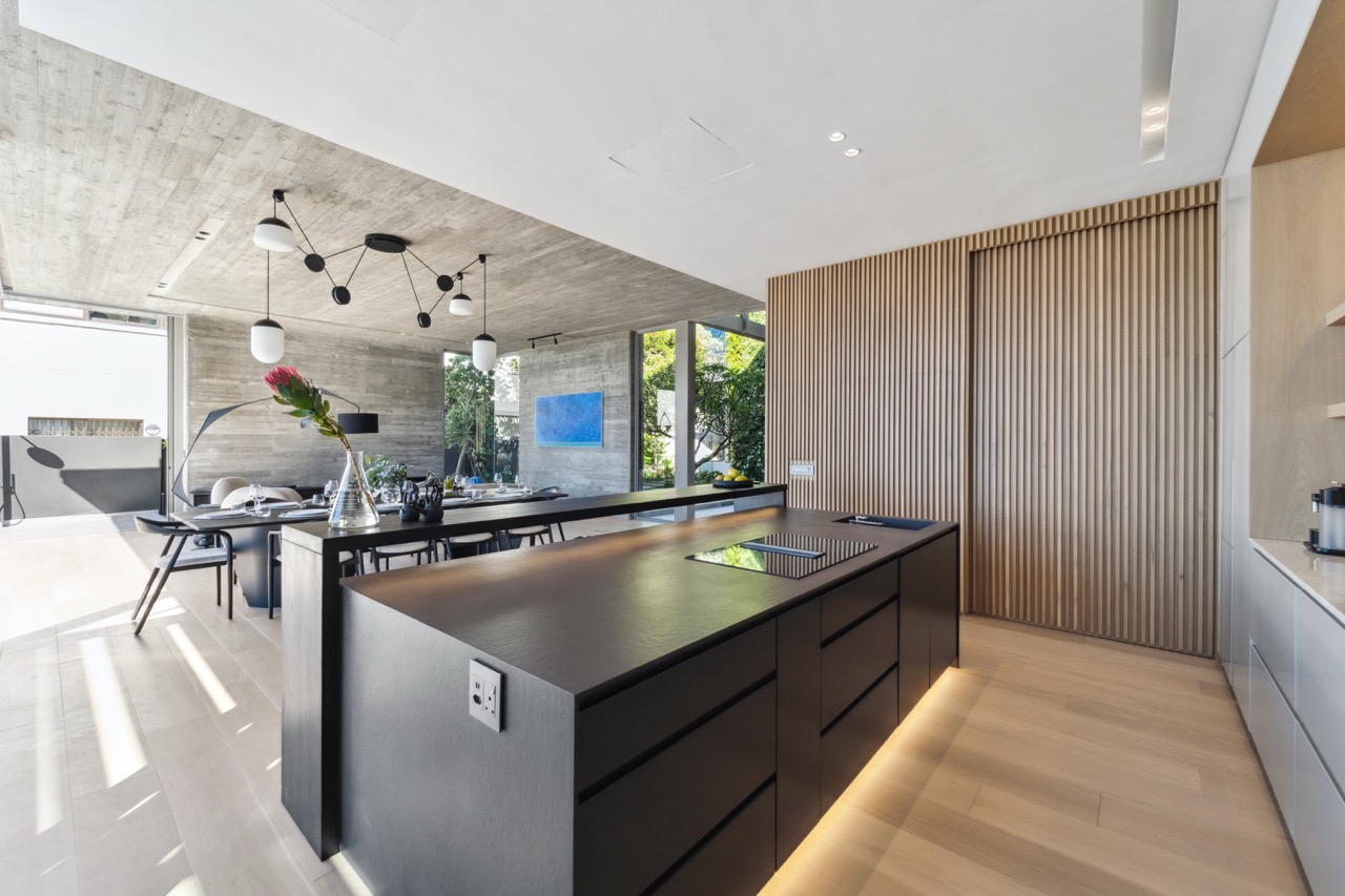 property_[object Object]_33