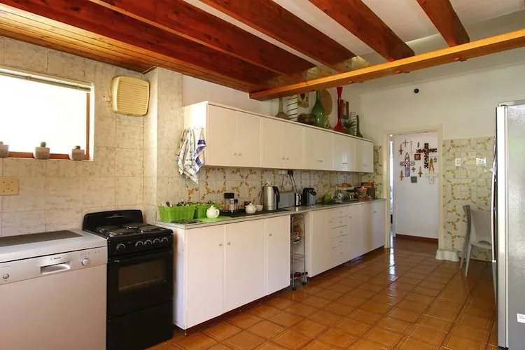 property_[object Object]_6