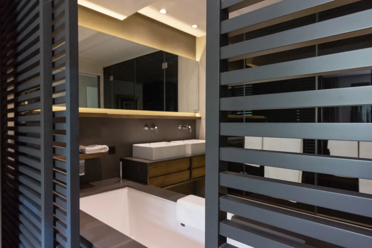 property_[object Object]_19