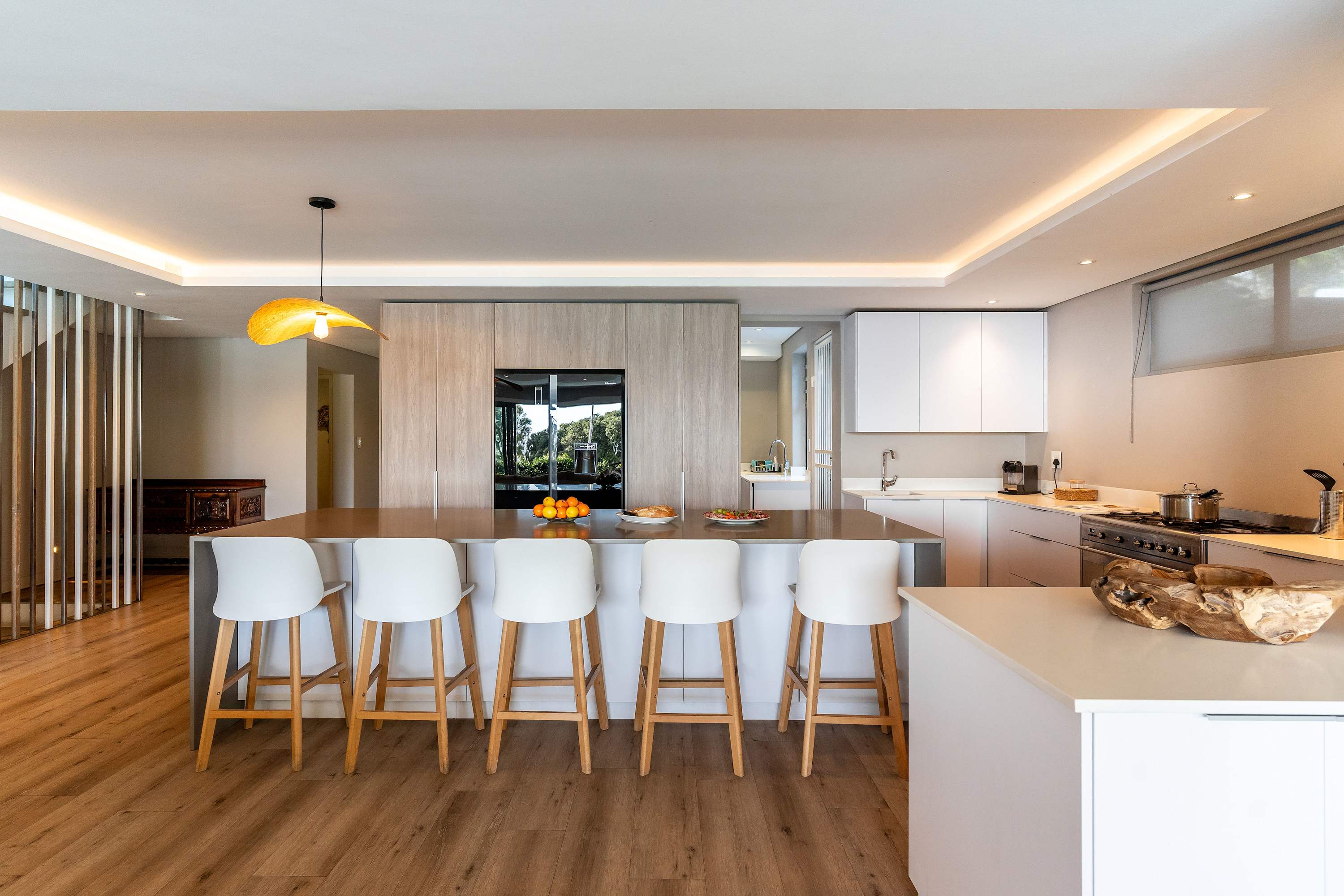 property_[object Object]_16