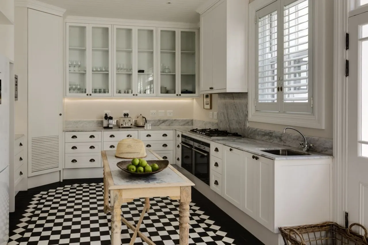 property_[object Object]_7