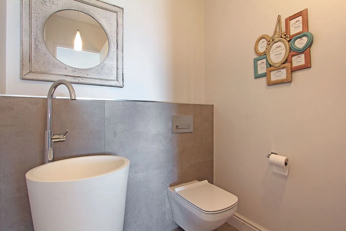 property_[object Object]_4