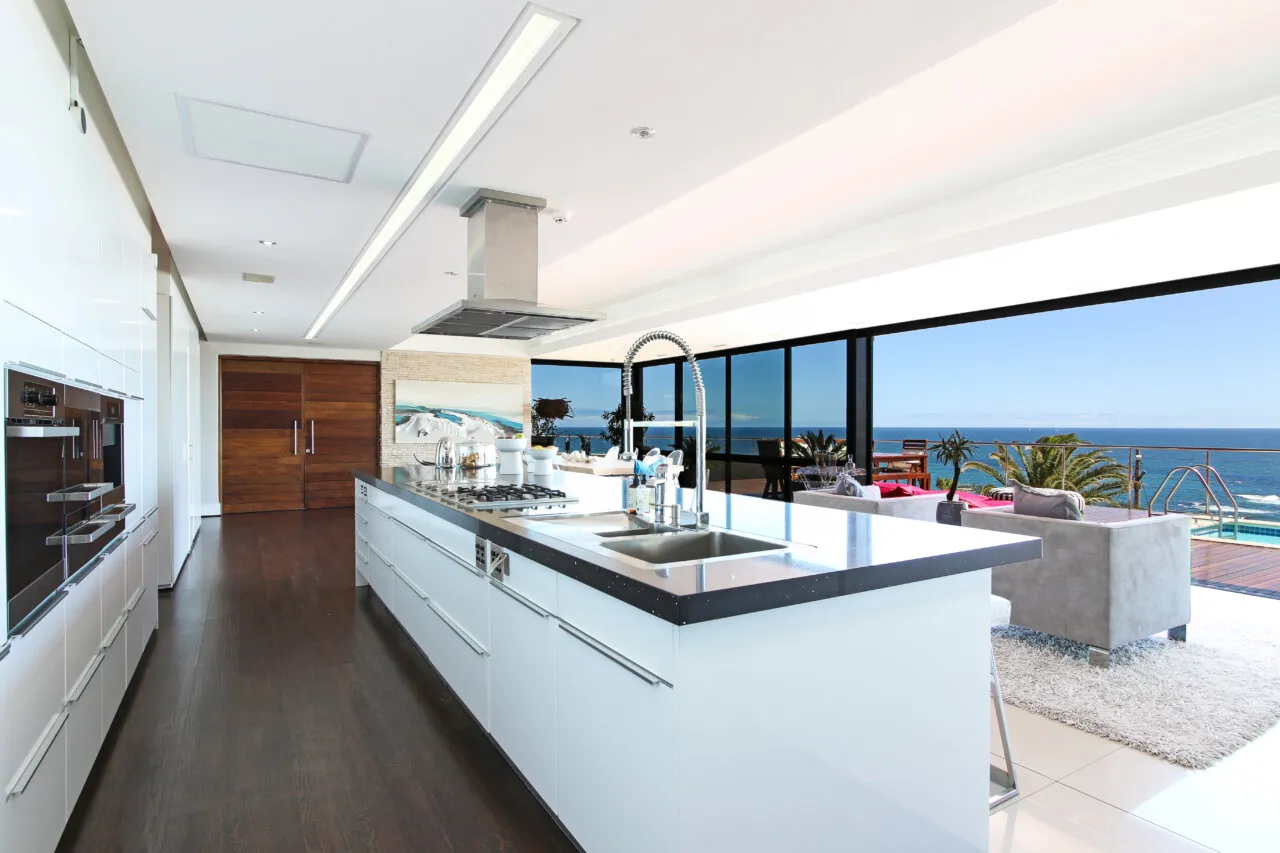 property_[object Object]_12