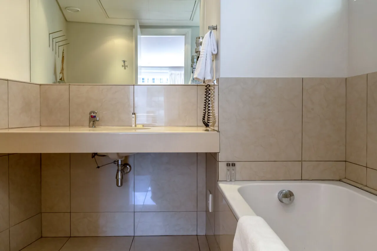 property_[object Object]_28