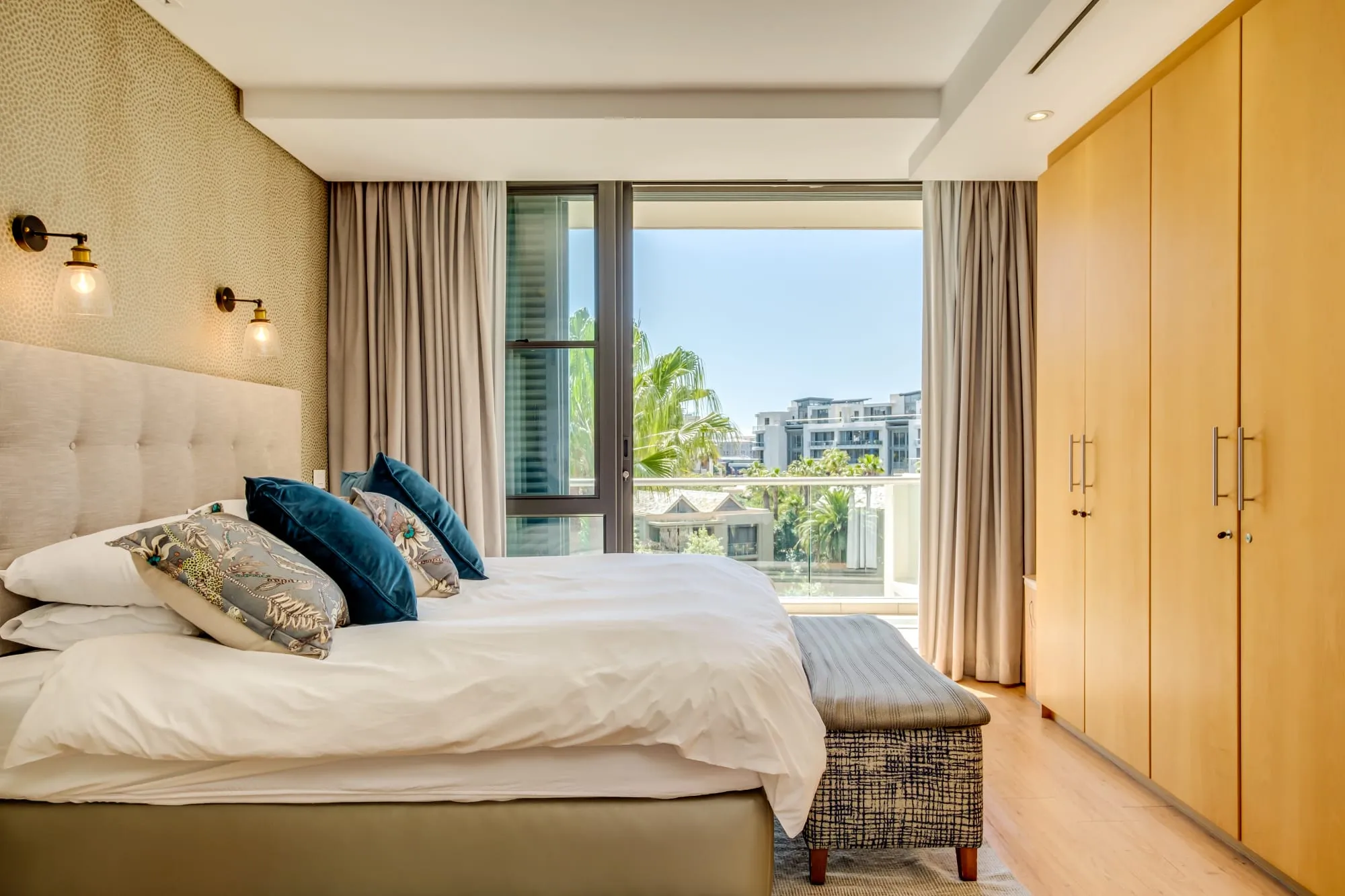 property_[object Object]_14