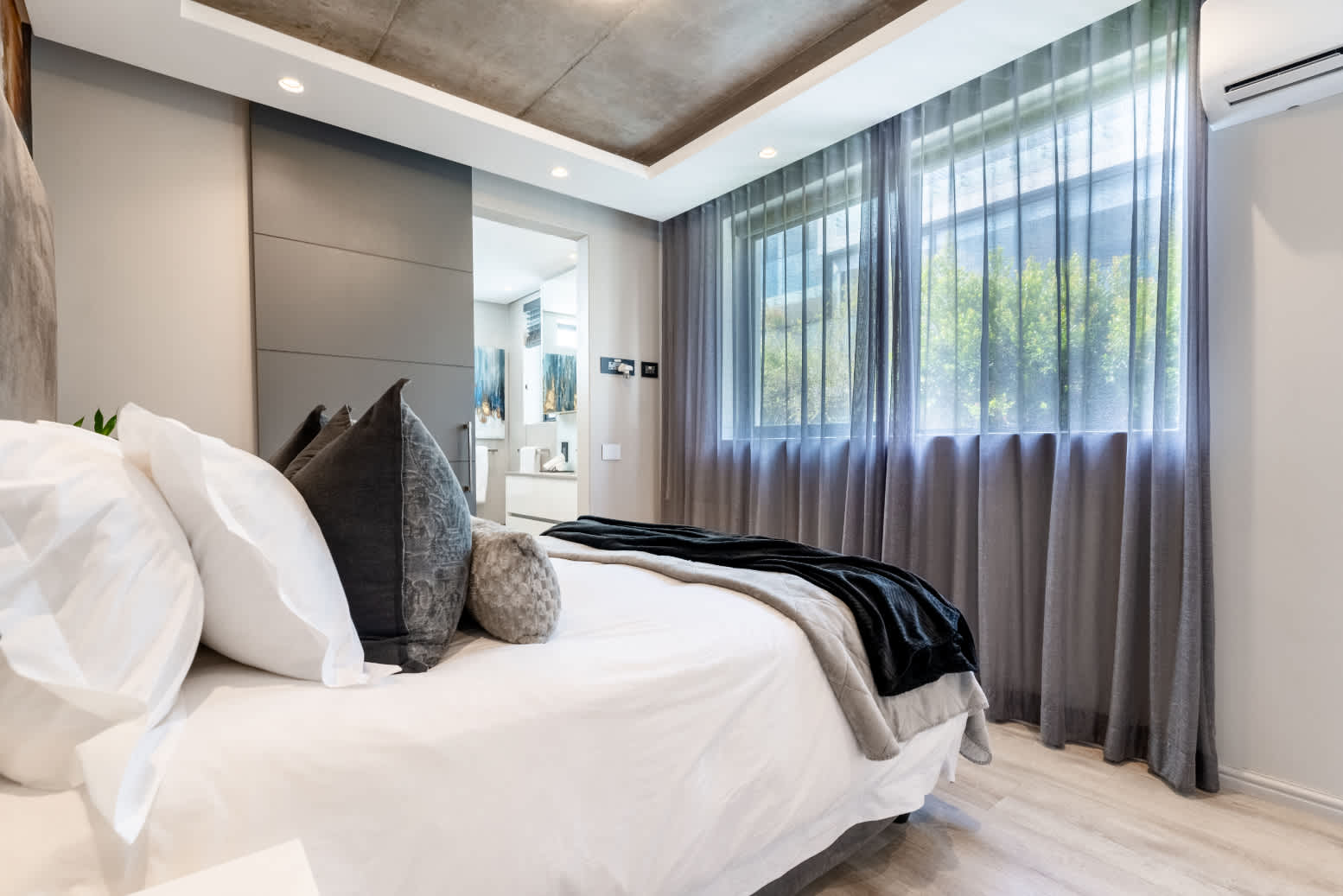 property_[object Object]_48