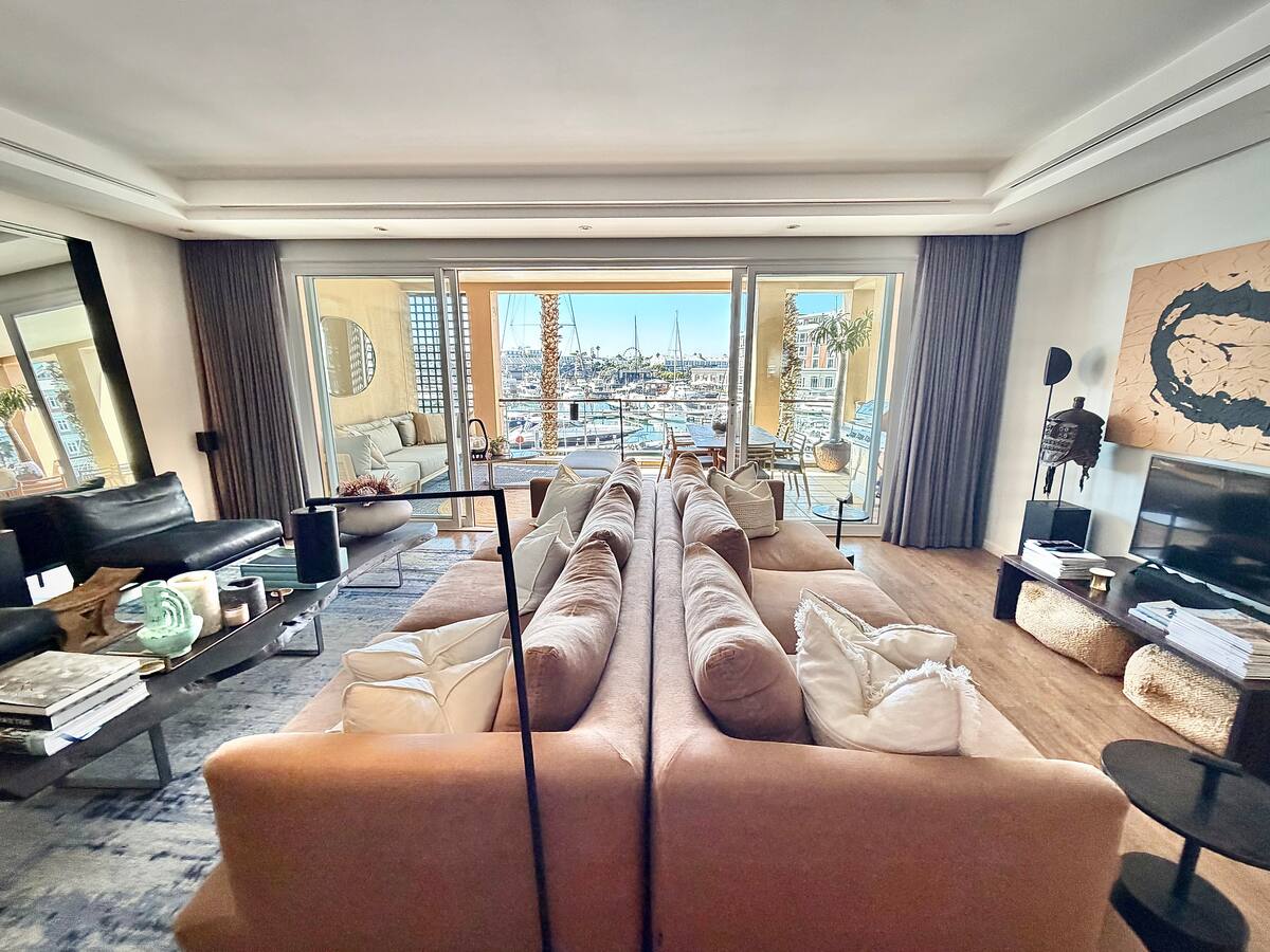 property_[object Object]_14