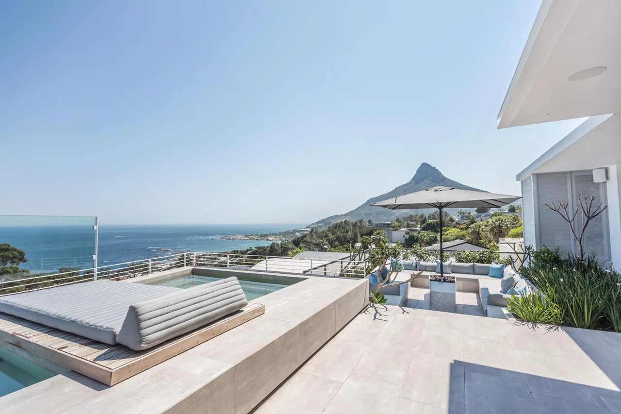 Camps Bay Luxe, Camps Bay