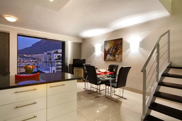 property_[object Object]_9