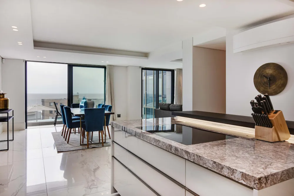 property_[object Object]_11