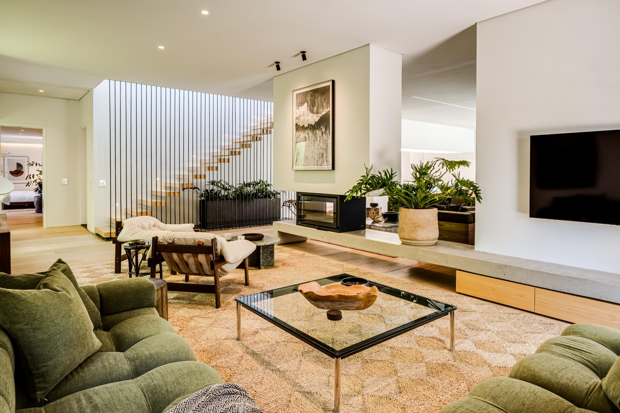 property_[object Object]_5