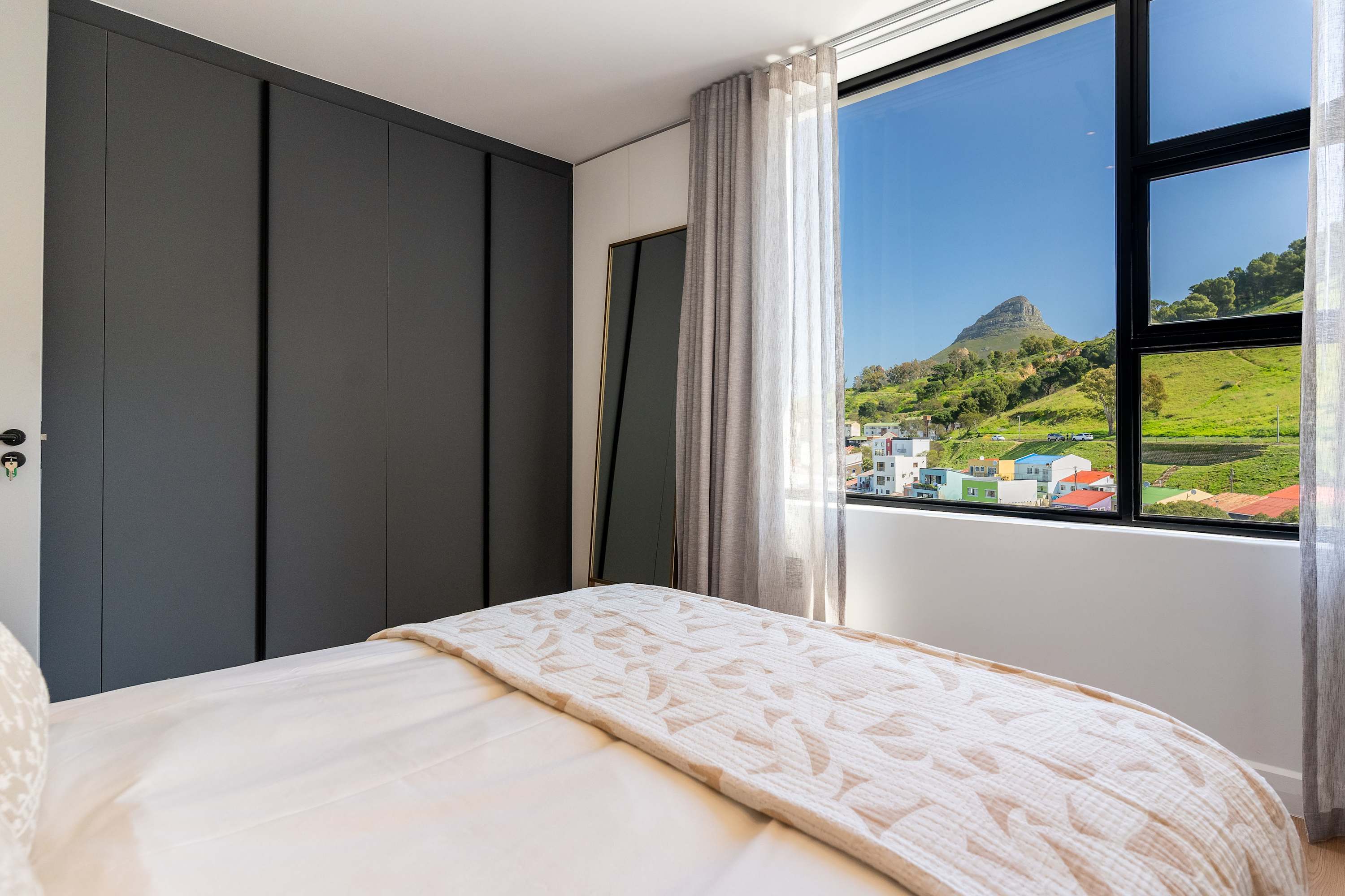 property_[object Object]_10