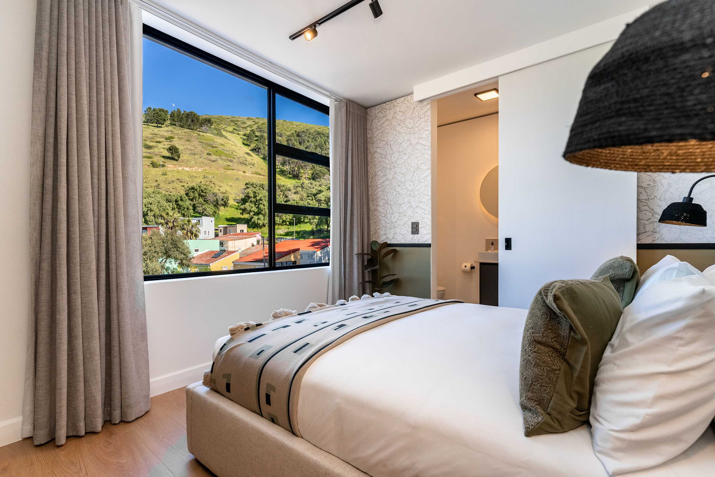 property_[object Object]_15