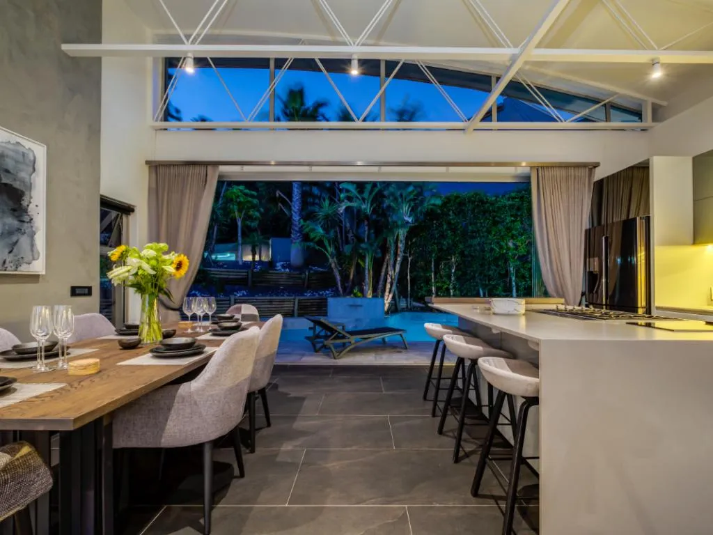 property_[object Object]_4