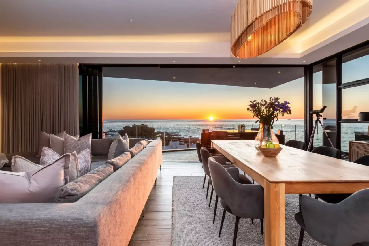 Little Beach Villa, Bakoven