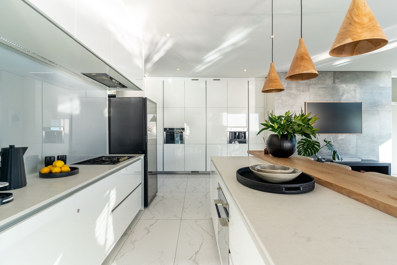 property_[object Object]_16