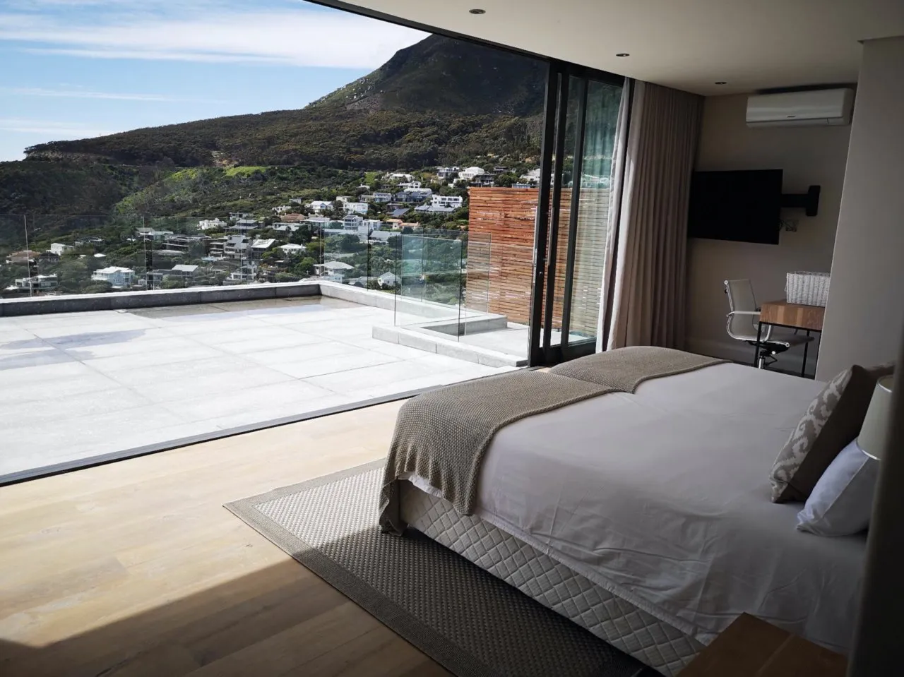 property_[object Object]_73