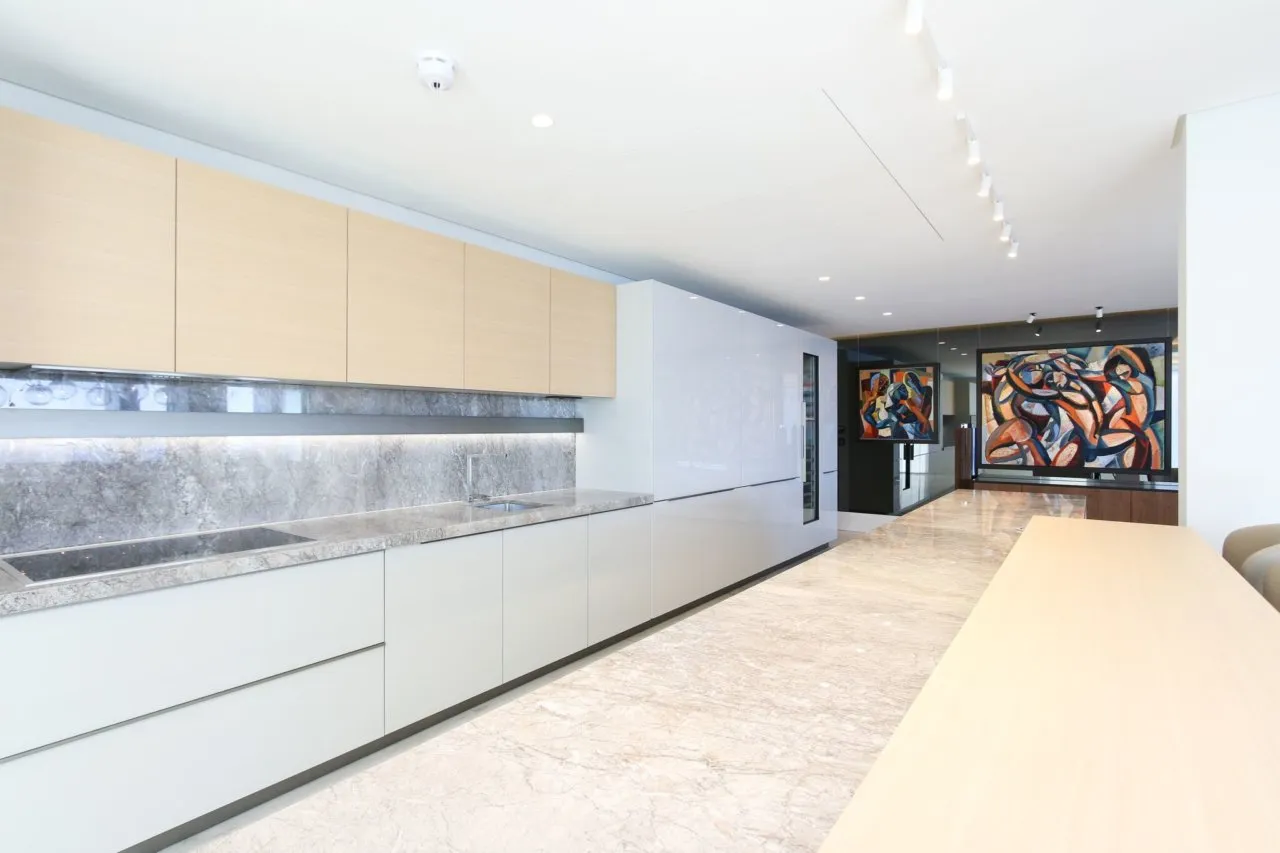 property_[object Object]_4